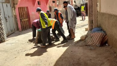 Photo of استمرار المجهودات لإفراغ وتنقية الحفر العفنية بكل  من دواري احمر والعرب